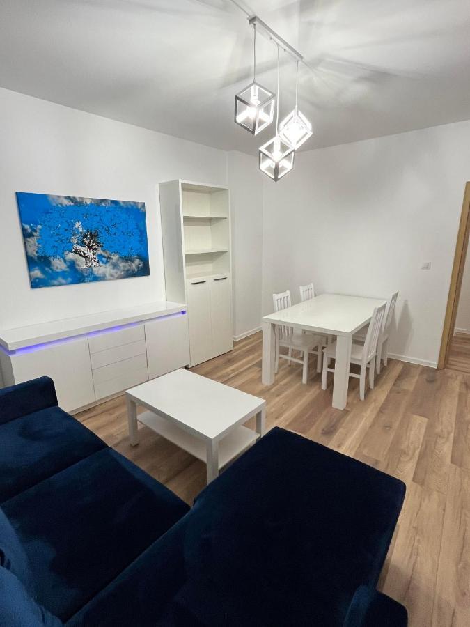 Luksusowy Apartament Przy Dworcu Szczecin Luaran gambar