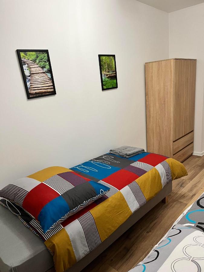 Luksusowy Apartament Przy Dworcu Szczecin Luaran gambar